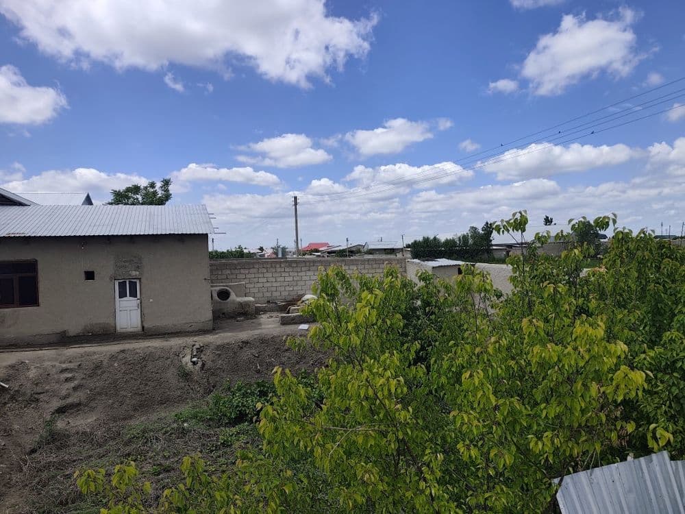 Azizobod bozoridan 1 kmda hovli-joy qulay joylashuv va yaxshi narxda — 3
