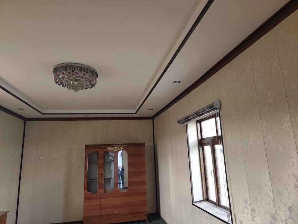 Azizobod bozoridan 1 kmda hovli-joy qulay joylashuv va yaxshi narxda — 4