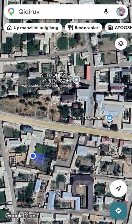 Ishtixon tuman ishtixon kuchasi charos restarani yonida — 2