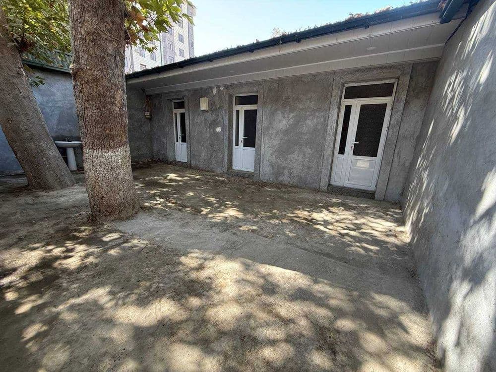 Kichikroq hovli sotiladi 48000$$$ — 3