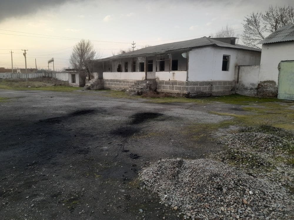 Ko'chmas mulk Sirdaryo v, boyovut tuman, boyovut razez — 3