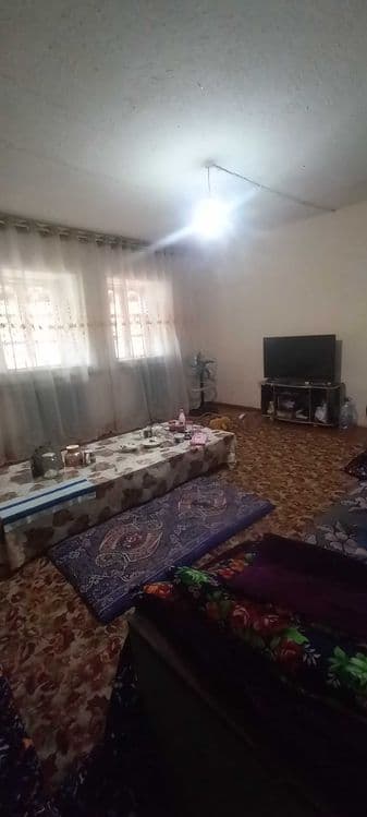 Guliston shahar Dostlik mahallasida hovli uy sotiladi — 2