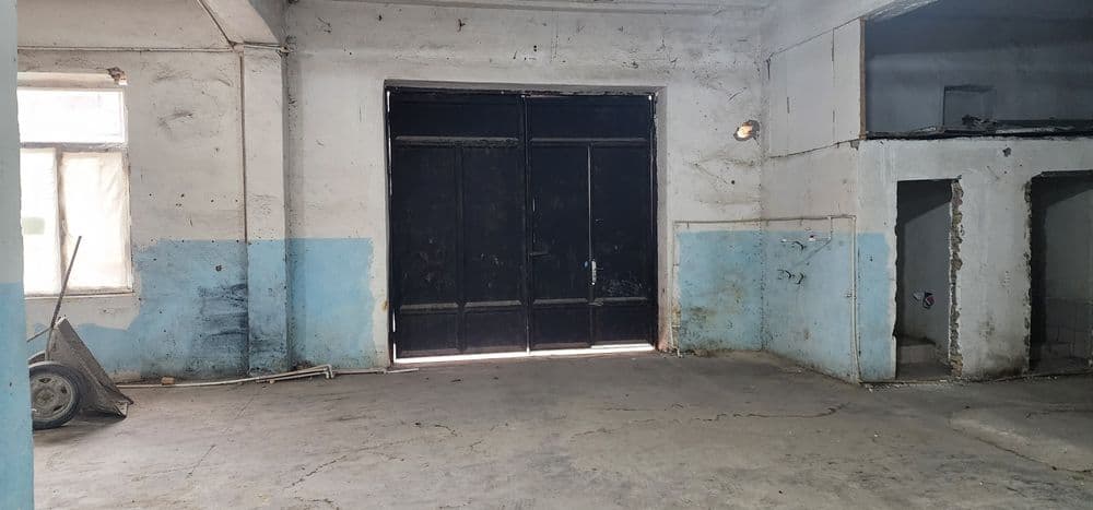 Сдается в аренду.Имеется ж/д ветка — 3
