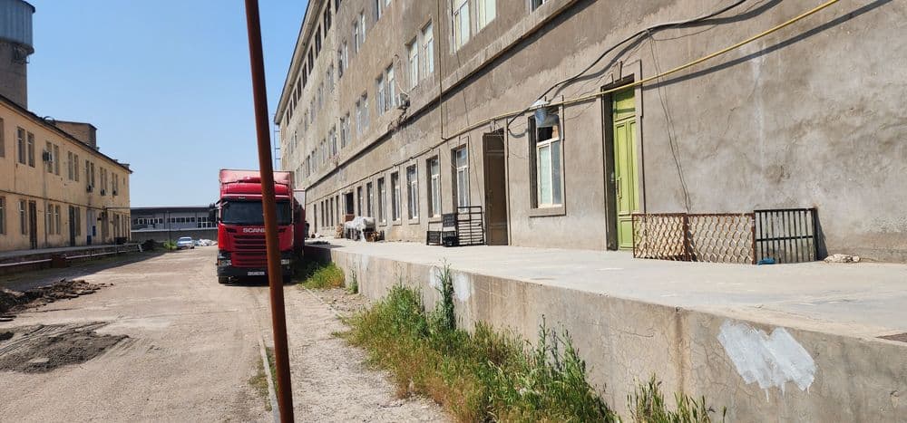 Сдается в аренду.Имеется ж/д ветка — 4