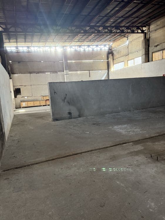 Arendaga SKLAD BERILADI  240 kv Svet suv bor Qoʻyliq masiv 5 da promzo — 3