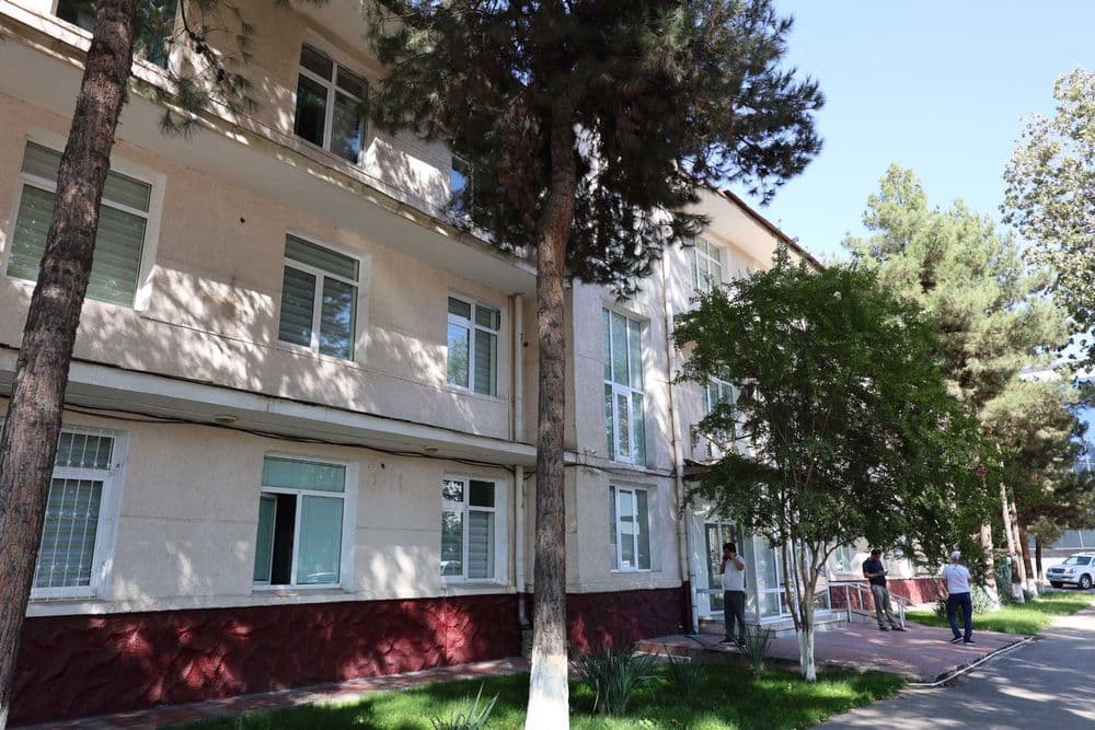 Аренда коммерческого здания в центре Ташкент. Бывшая 5-я стоматология — 2