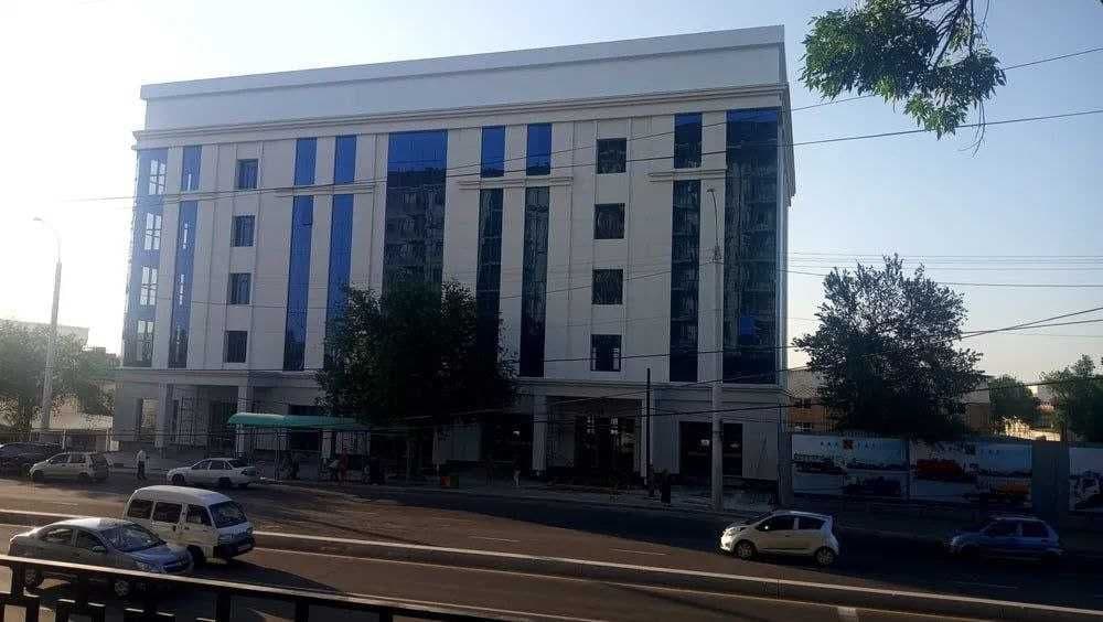 Сдаётся помещение,  6000  м2 — 2