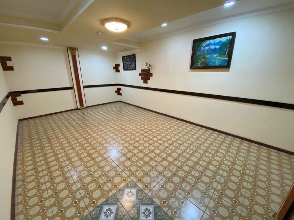 Сдается офисное помещение в Юнусабаде 35 м² — 2