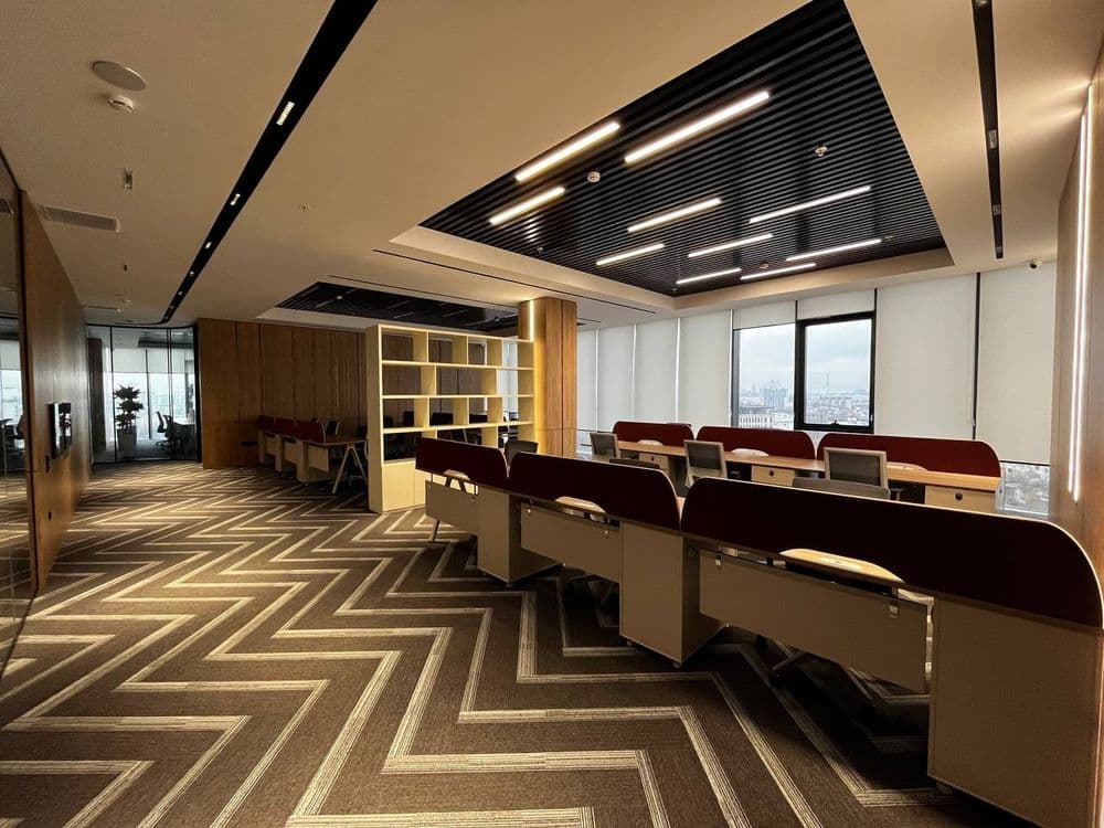 Аренда офисов от 100 кв.м. Kayan Business Center — 1