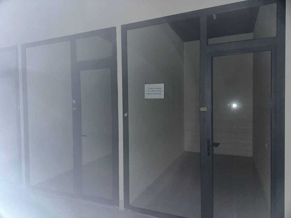 Сдается в аренду магаз. в ТЦ Строй март/ Ibn Sino SM ijaraga beriladi — 4