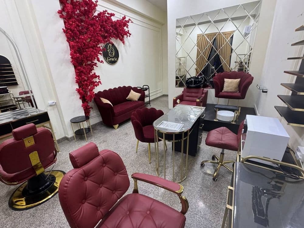 Salon tayyor joy soch masteri kerak arendaga — 1