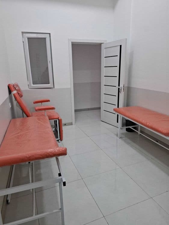 СРОЧНО Сдаётся в помещение под клиника Ижарага жой берилади — 4