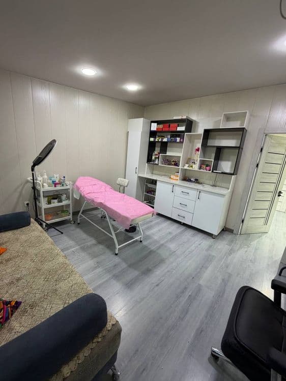 Kosmetologlarga, Lashmeker va Browmakerlarga arendaga xona bor — 2