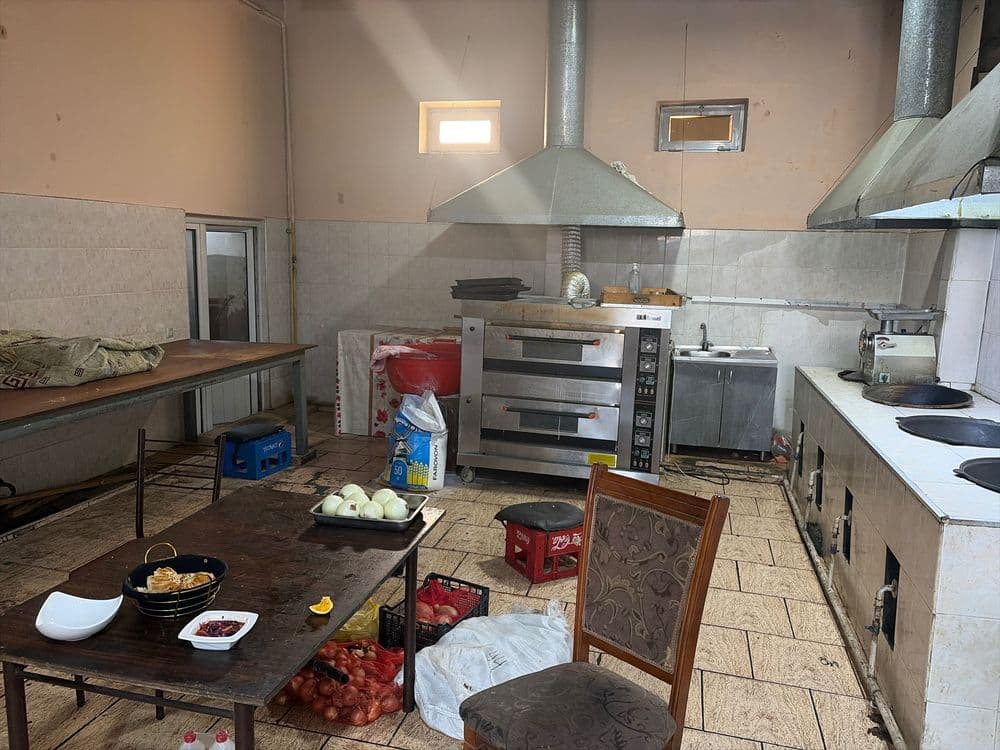 kafe arendaga beriladi — 7