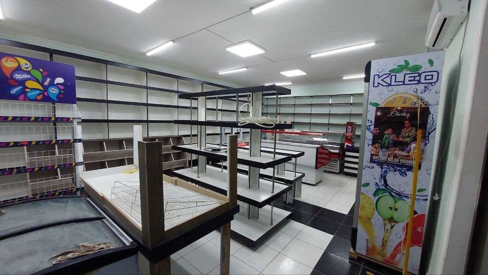 Buxoro  shahar Arenda Magazin — 1