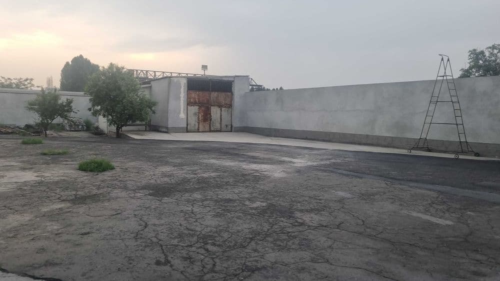 Офис хонаси ва омбор биноси ижарага берилади. — 2