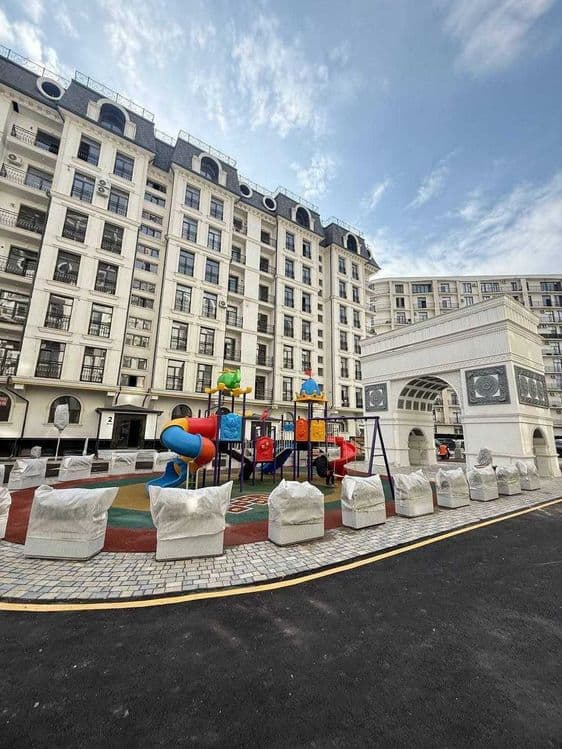 "ГОРИТ СРОЧНО‼️ Коробка  Lafayette 94м2 Кушбеги, Шота Руставели‼️ — 4