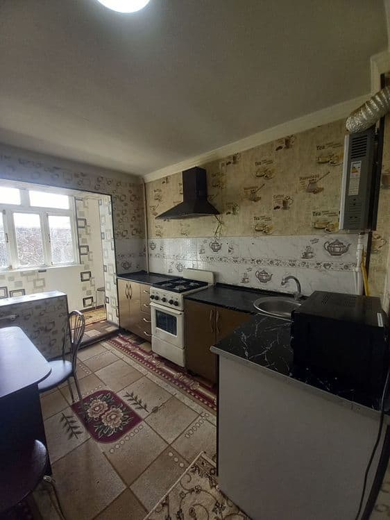 Продается 1 ком кв в Чирчике 4 этаж на питисотки около 3 школы — 1