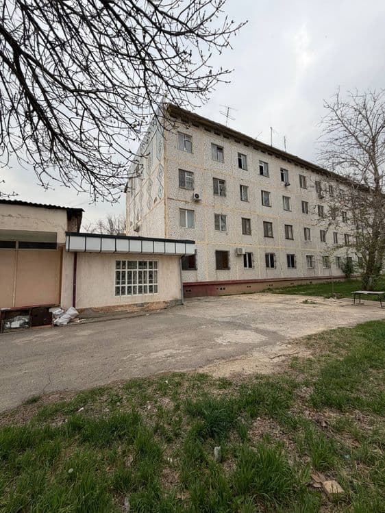 9микрарайоне 1х Прадаётся — 1