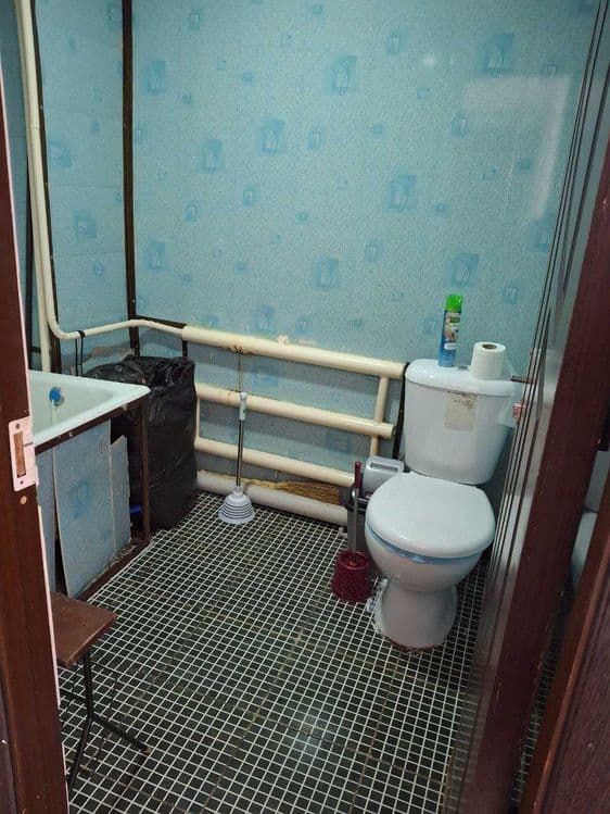 Продается квартира в Яшнабадском районе Тузел-1, быв. общ. 1-комнат — 5