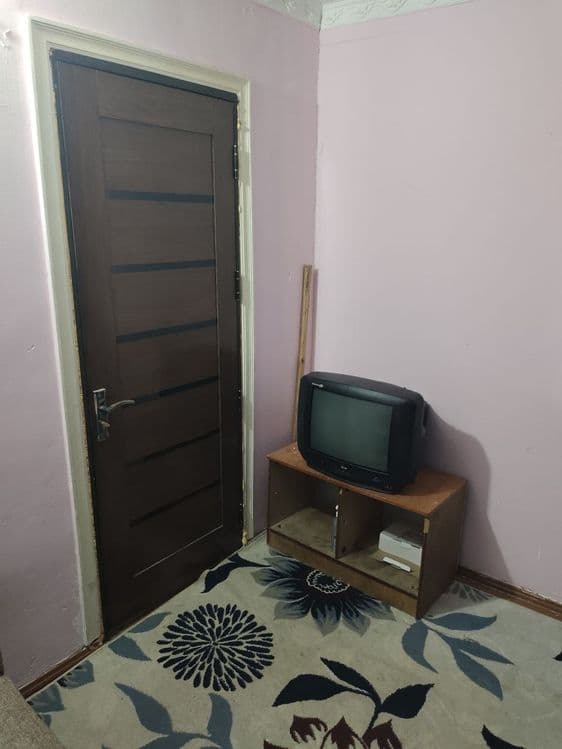 Kvartira sotiladi 1 xona — 4