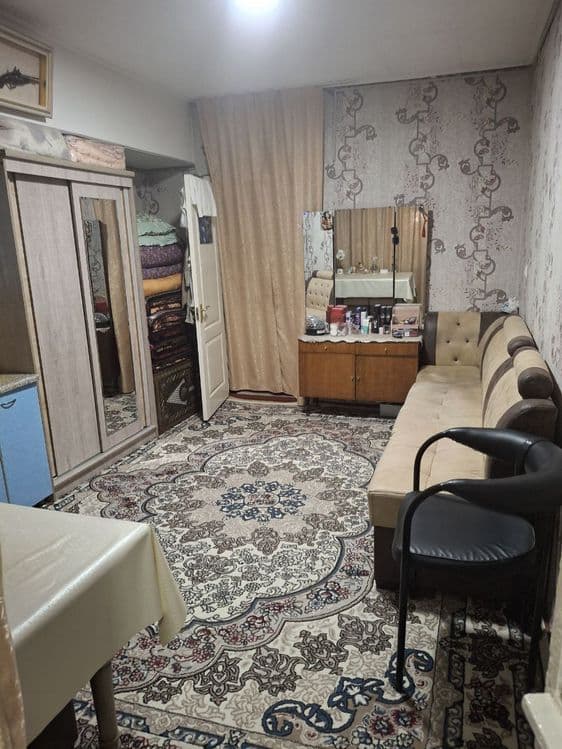 Продаётся 1 ком бывший общежитья. — 4