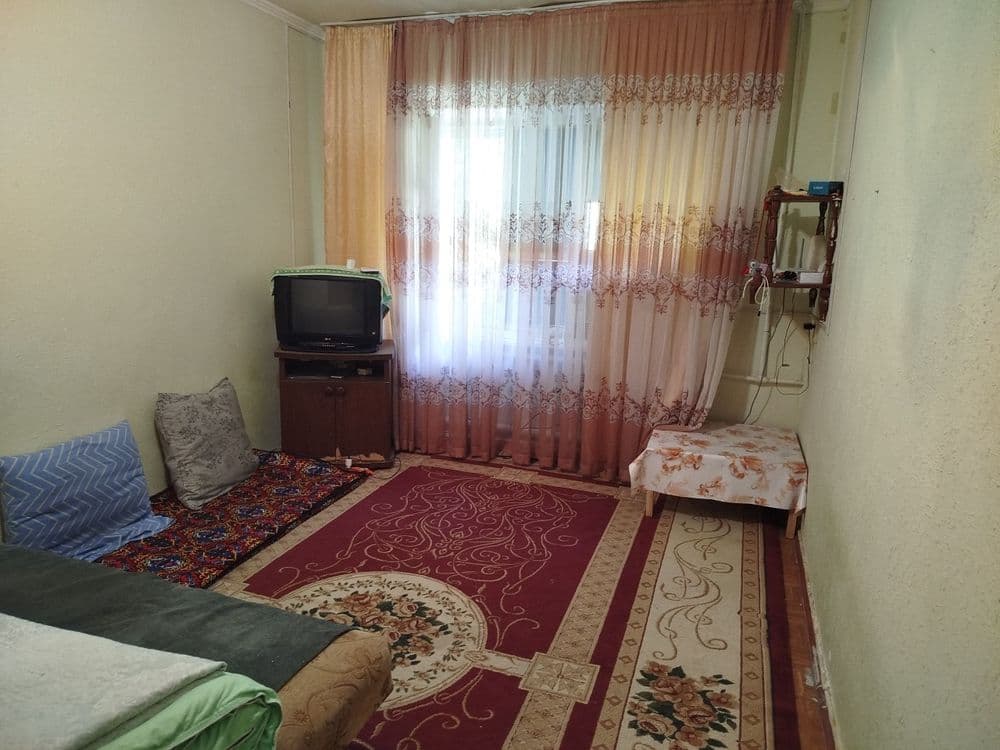 Продаётся квартира общежитие — 2