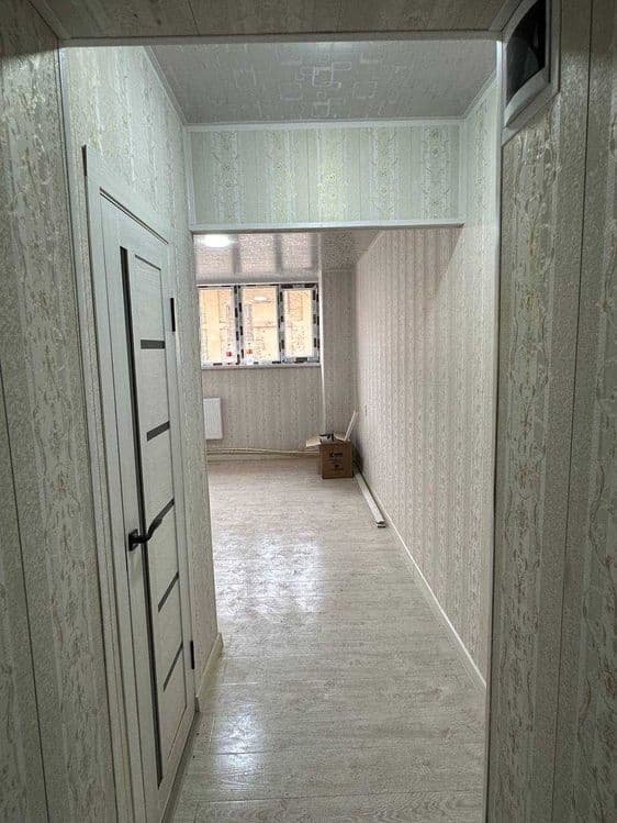 Продается квартира в Бывшем Общ. Яшнабадском районе 1-комнат 1-этаж — 1