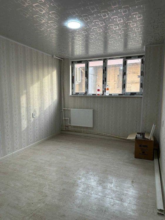 Продается квартира в Бывшем Общ. Яшнабадском районе 1-комнат 1-этаж — 2
