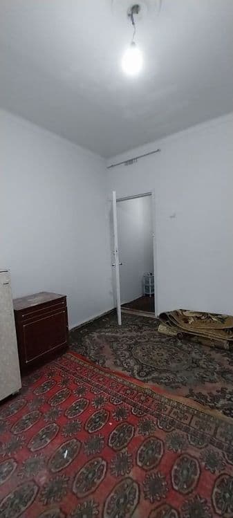 27500у.е Бюук Ипак йули 1 хона Общежитие Метро — 2