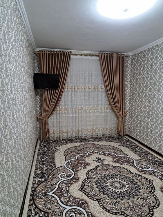 Продаётся 1 ком в 8 микрорайоне — 1
