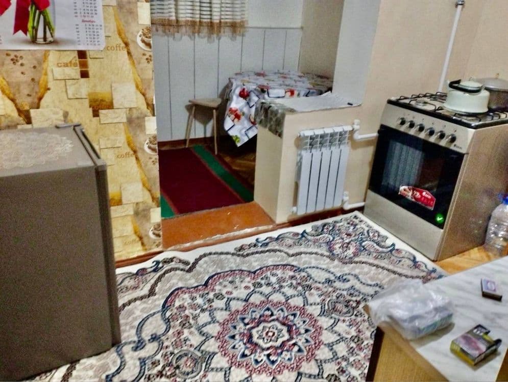 Продаётся 1 ком 10 мкр карвон — 4