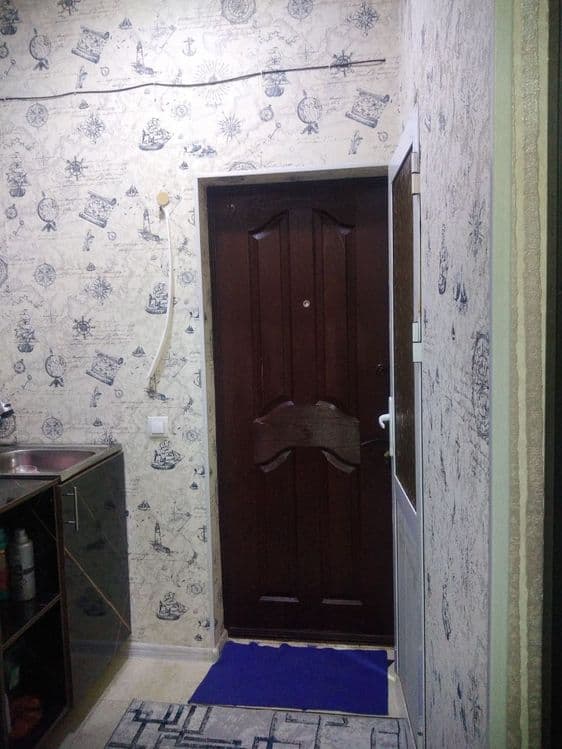 Продам квартиру в общежитии, 1 комнатная 20 м² с Евро-Ремонтом — 3