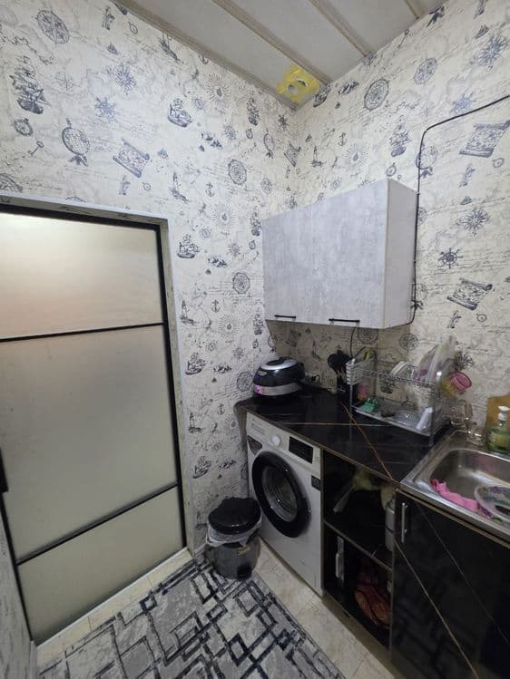 Продам квартиру в общежитии, 1 комнатная 20 м² с Евро-Ремонтом — 4