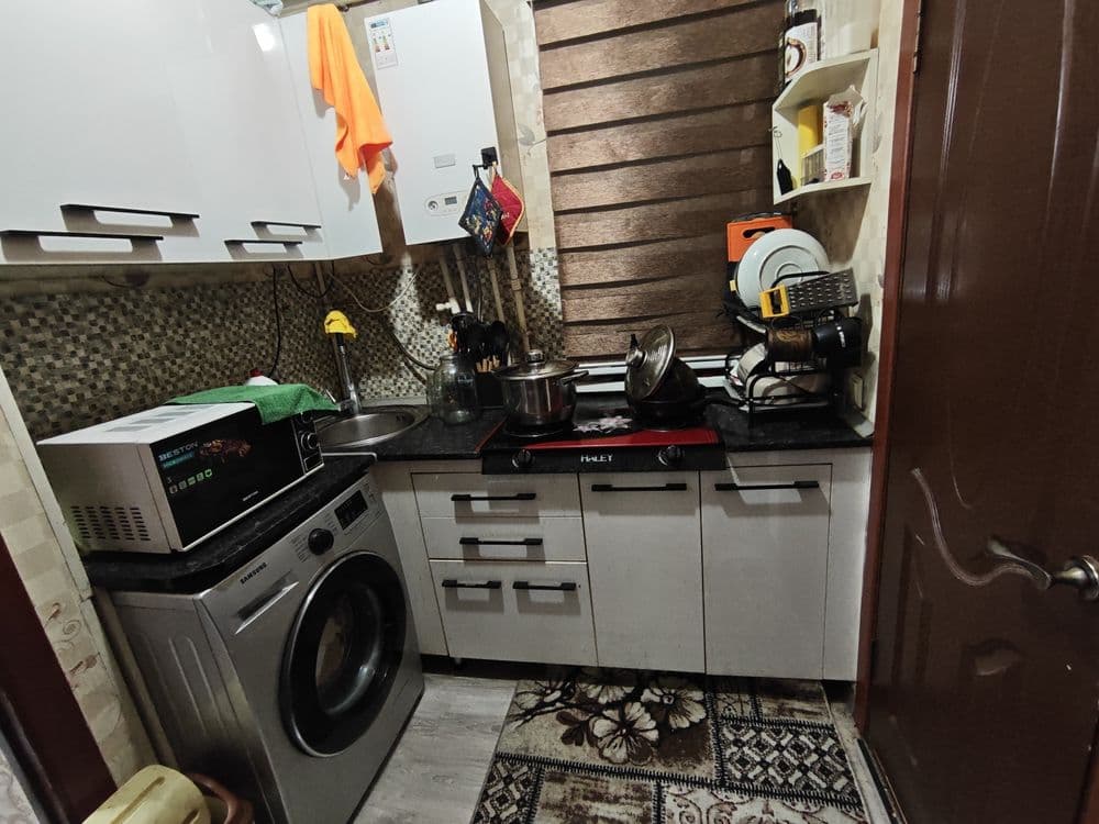 ПРОДАЮ квартиру без посредников, 24 кв.м. цена договорная. — 3