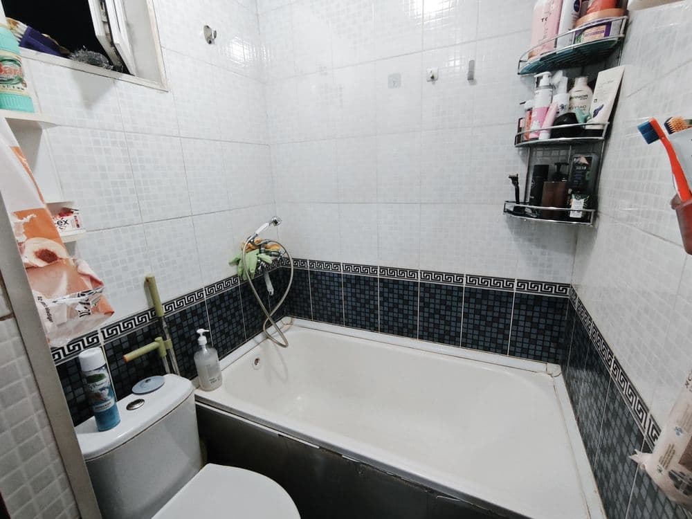 ПРОДАЮ квартиру без посредников, 24 кв.м. цена договорная. — 5