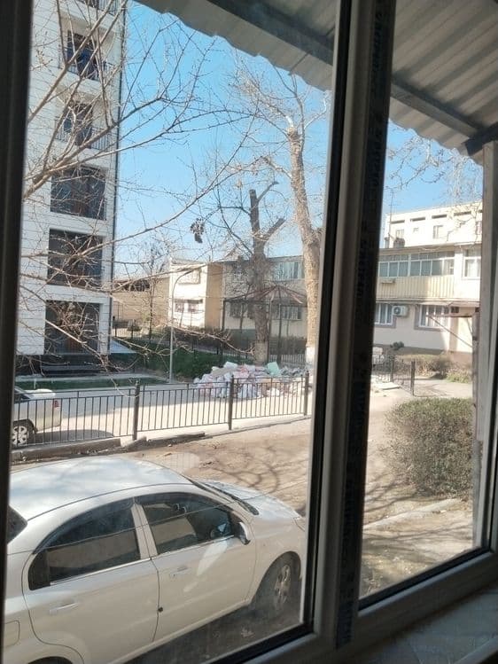 Срочно. Продам 2-х ком. Своя. 2/1/2 Янгиюль. Евроремонт. Ламинат — 5