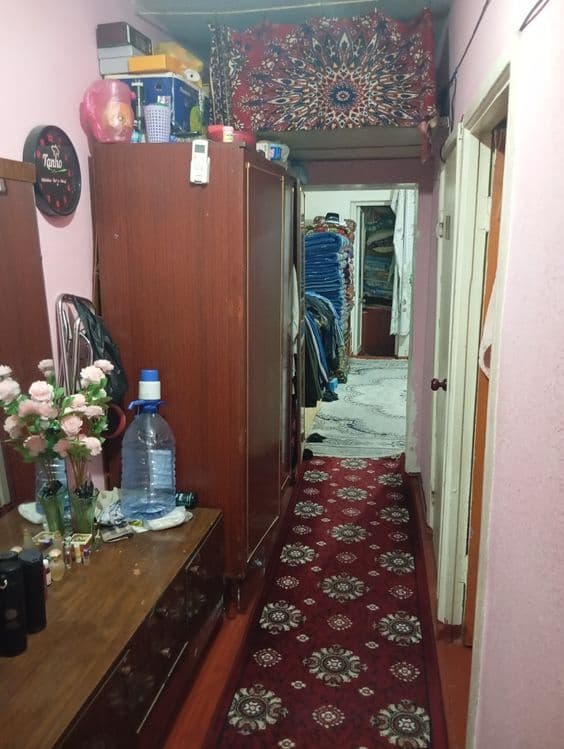 Продается 1 комнатная квартира — 1