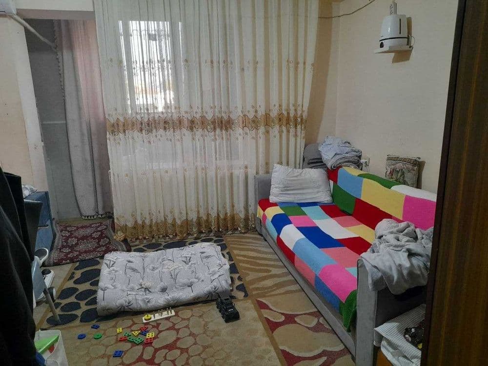 Yunusobod 2-kvartalda 1 xonali малосемейка sotiladi (28 m²). — 1