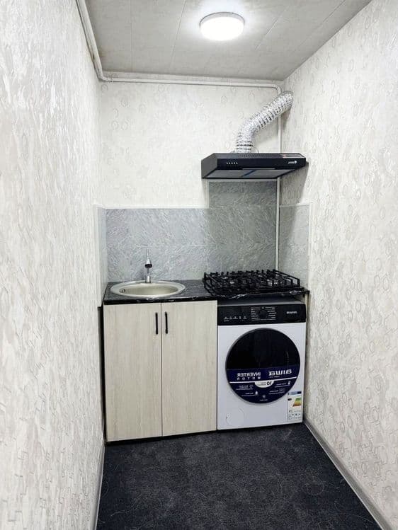 Capaкулька 1/1/5 Амеpикaнская Школа евро студия 32м2 — 3