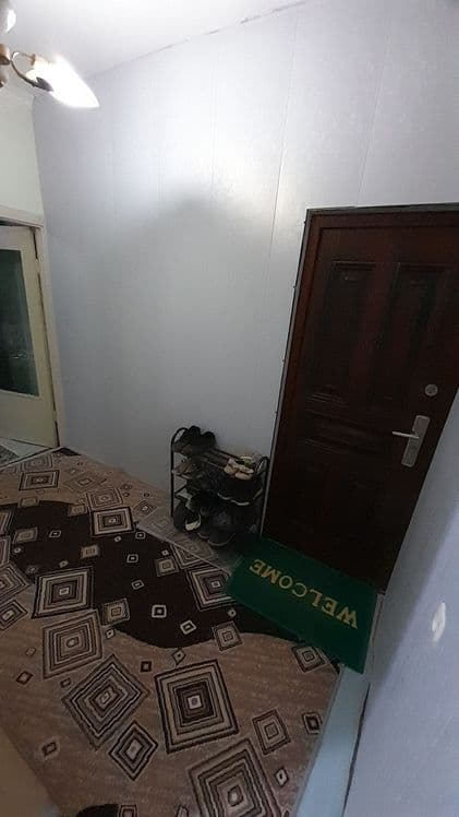 1 xona kvartira  sotiladi 2 xonadek razdelni — 4