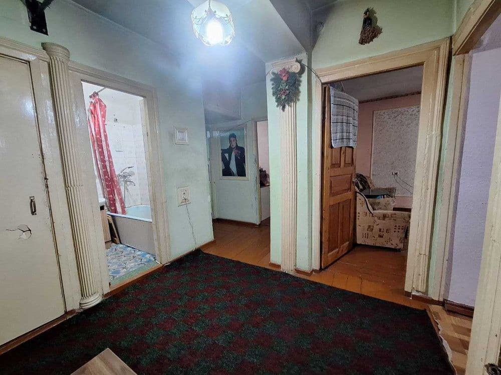 Продается 4 комнатная квартира на 4 этаже в 4 этажке Нихи 34000$ — 5