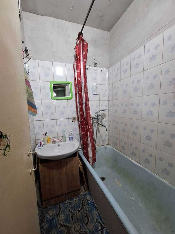 Продается 4 комнатная квартира на 4 этаже в 4 этажке Нихи 34000$ — 8
