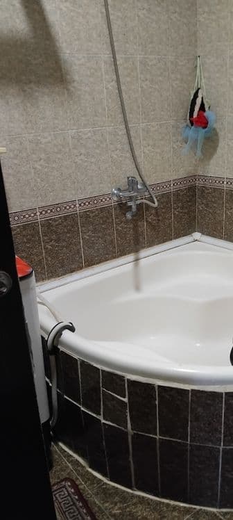 Mirzo Ulug'bek tumani  novostroyka  1xonali uy sotiladi — 4