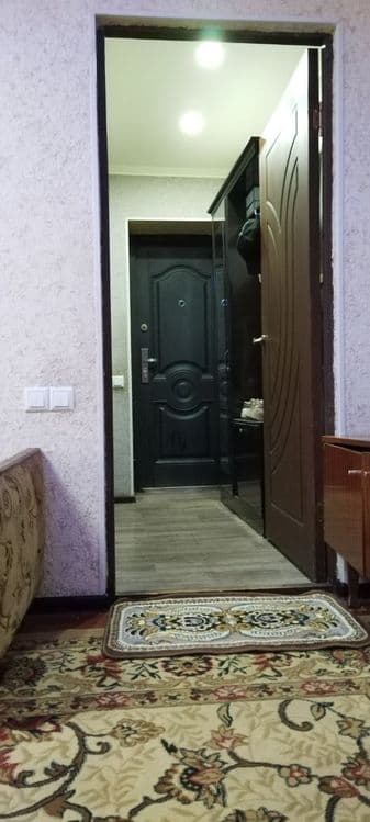 Продаётся квартира с хорошим ремонтом — 6