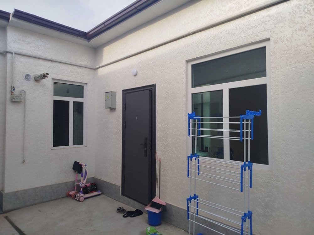 Продам 2 комнатную квартиру — 1