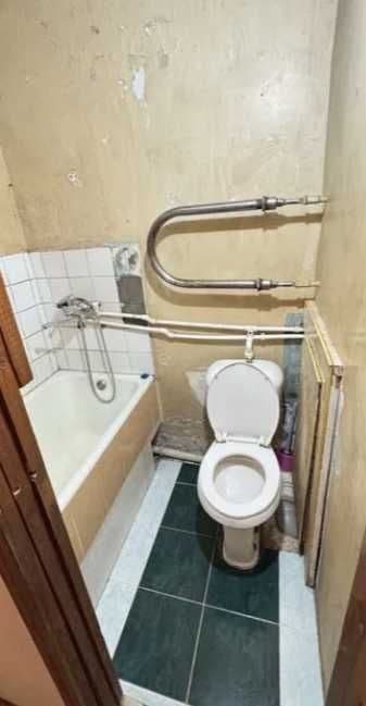 Продаю  1 комн 4/4 Чиланзар Актепе  балкон 1.5х3 — 3