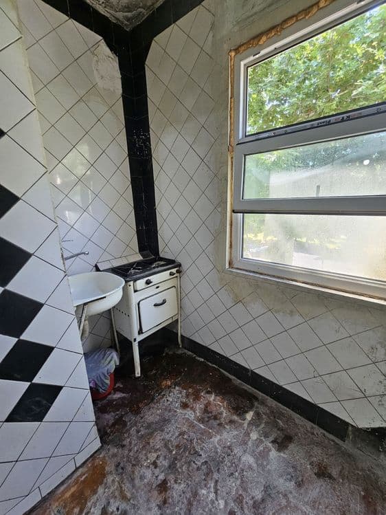 Своя 1/3/5 Корзинка Сампи. Балкон 1.2×3 Не торец Площадь 28м² Кирпич — 5