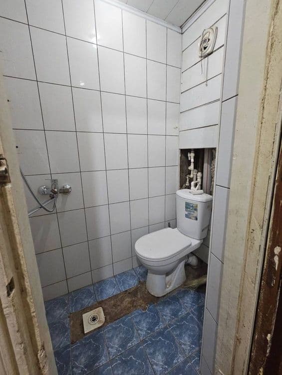 Сампи 1/3/5 кирпич балкон 1*3 безремонт — 4
