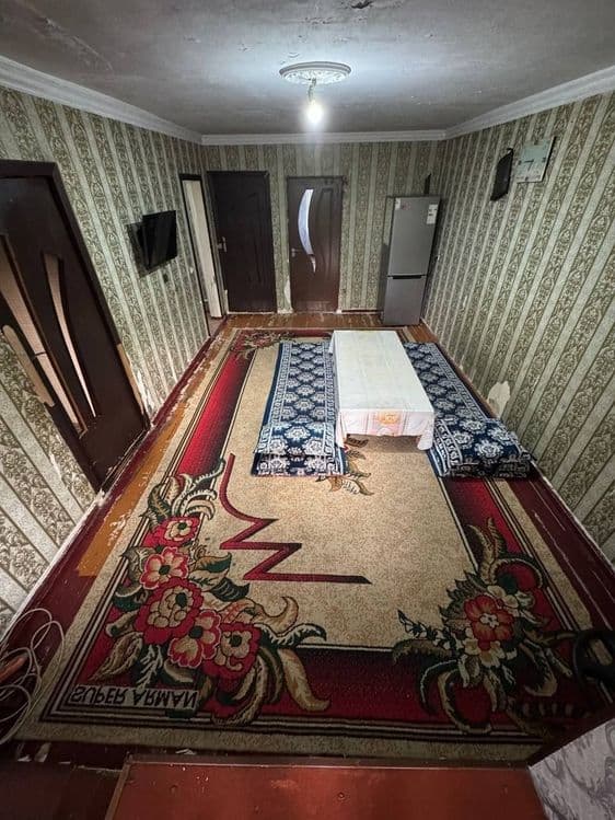 ПРОДАЕТСЯ Чирчик ш. Ок ковок кирпичный дом 3/3/4 65 м² — 3
